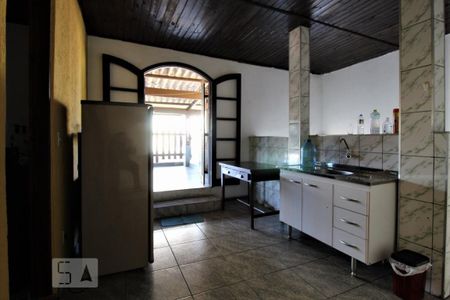 Casa à venda com 165m², 3 quartos e 3 vagasCozinha superior