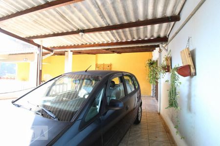Casa à venda com 165m², 3 quartos e 3 vagasGaragem