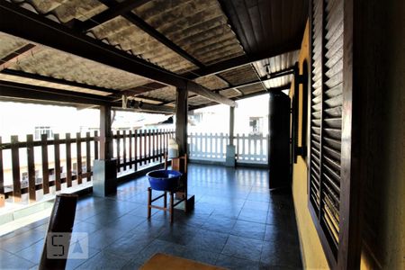 Casa à venda com 165m², 3 quartos e 3 vagasVaranda