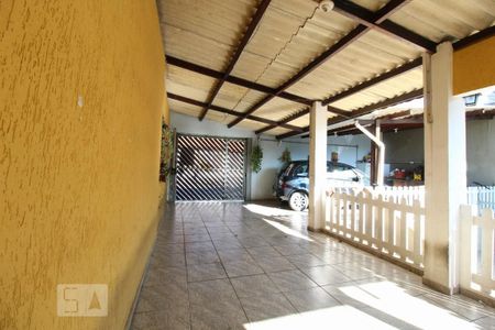 Casa à venda com 165m², 3 quartos e 3 vagasGaragem