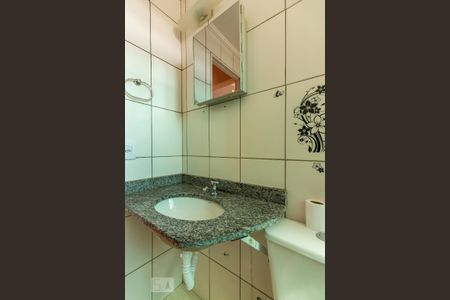 Apartamento à venda com 62m², 2 quartos e 1 vaga Apartamento à venda com 62m², 2 quartos e 1 vagaBanheiro