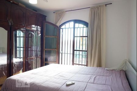 Casa à venda com 170m², 4 quartos e 2 vagasCasa 1 - Suíte