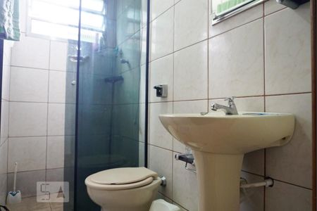 Casa à venda com 170m², 4 quartos e 2 vagasCasa 1 - Banheiro