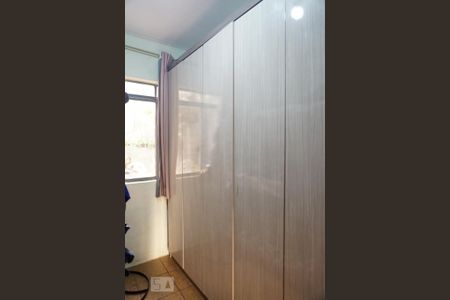 Casa à venda com 170m², 4 quartos e 2 vagasCasa 2 - Quarto