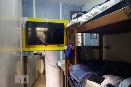 Casa à venda com 170m², 4 quartos e 2 vagasCasa 2 - Quarto