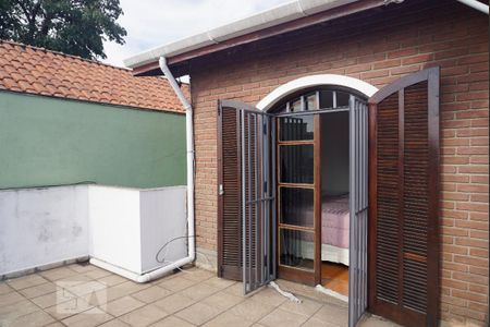 Casa à venda com 170m², 4 quartos e 2 vagasCasa 1 - Varanda da Suíte