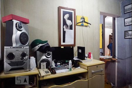 Casa à venda com 170m², 4 quartos e 2 vagasCasa 2 - Cozinha