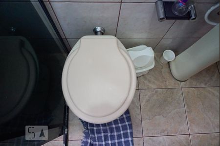 Casa à venda com 170m², 4 quartos e 2 vagasCasa 1 - Banheiro