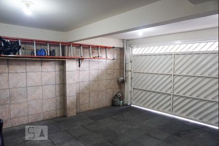 Casa à venda com 170m², 4 quartos e 2 vagasGaragem
