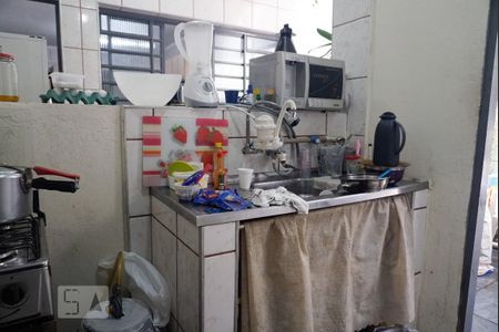 Casa à venda com 170m², 4 quartos e 2 vagasCasa 2 - Cozinha