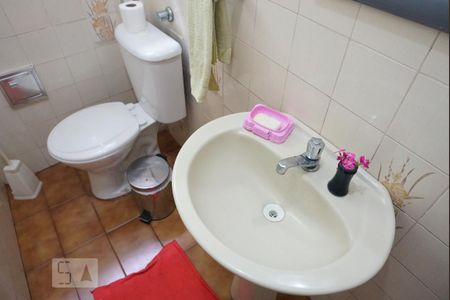 Casa à venda com 170m², 4 quartos e 2 vagasCasa 1 - Lavabo