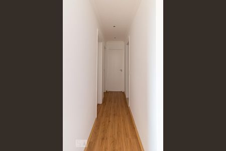 Corredor de apartamento à venda com 3 quartos, 56m² em Vila Venditti, Guarulhos