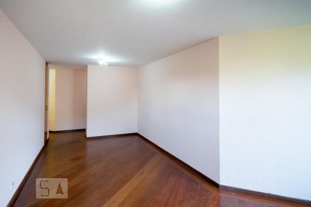 Sala de apartamento para alugar com 4 quartos, 117m² em Jardim Marajoara, São Paulo