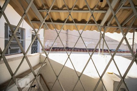 Vista Sala de casa para alugar com 1 quarto, 39m² em Pilares, Rio de Janeiro