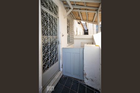 Casa para alugar com 39m², 1 quarto e sem vagaFrente