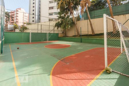 Apartamento à venda com 80m², 3 quartos e 1 vagaÁrea comum - Quadra Esportiva