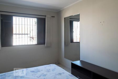 QUARTO 1 de casa à venda com 2 quartos, 115m² em Vila Paulicéia, São Paulo