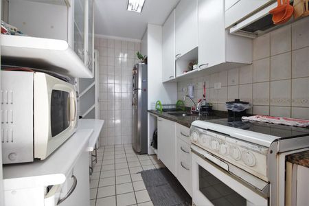Apartamento à venda com 120m², 2 quartos e 2 vagasCozinha