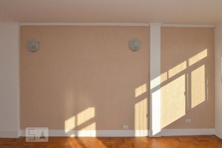 Sala de apartamento à venda com 3 quartos, 115m² em Água Branca, São Paulo