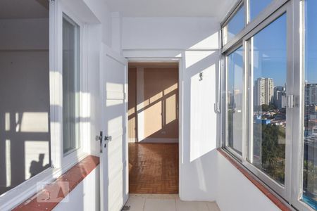 Varada da sala de apartamento à venda com 3 quartos, 115m² em Água Branca, São Paulo