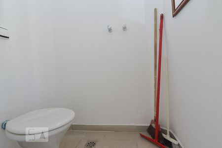 Apartamento à venda com 115m², 3 quartos e 1 vaga Apartamento à venda com 115m², 3 quartos e 1 vagaBanheiro de serviço