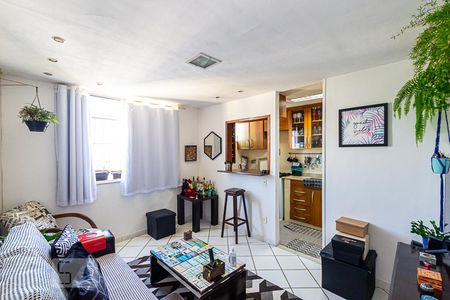 Sala de apartamento à venda com 2 quartos, 44m² em Santa Rosa, Niterói