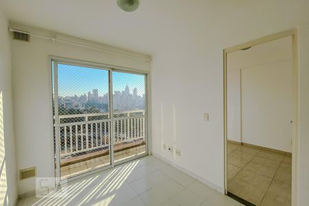 Apartamento à venda com 32m², 1 quarto e 1 vagaSala