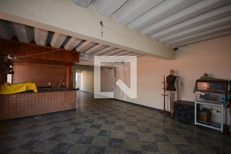 Casa à venda com 300m², 4 quartos e 2 vagasTerraço