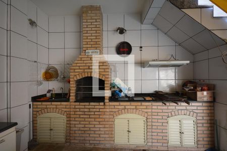 Casa à venda com 300m², 4 quartos e 2 vagasÁrea comum - Churrasqueira