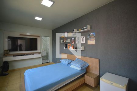 Casa à venda com 300m², 4 quartos e 2 vagasQuarto 4 - Suíte