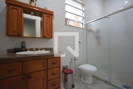 Casa à venda com 300m², 4 quartos e 2 vagasBanheiro Social