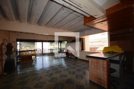 Casa à venda com 300m², 4 quartos e 2 vagasTerraço