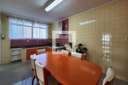 Apartamento à venda com 120m², 3 quartos e 2 vagasCozinha