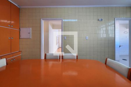 Apartamento à venda com 120m², 3 quartos e 2 vagasCozinha