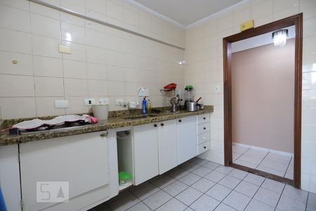 Apartamento à venda com 78m², 2 quartos e 1 vagaCozinha