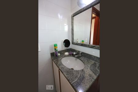 Apartamento à venda com 78m², 2 quartos e 1 vagaBanheiro