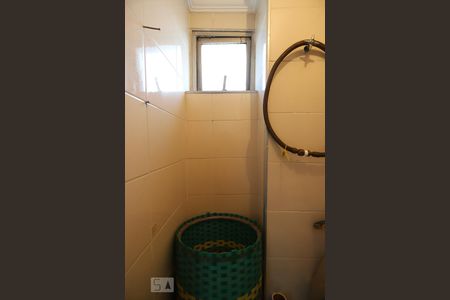 Apartamento à venda com 78m², 2 quartos e 1 vagaBanheiro de Serviço