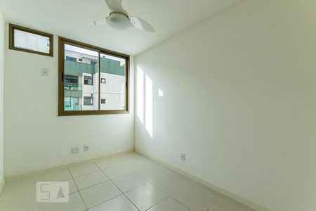 Quarto 1 de apartamento à venda com 2 quartos, 57m² em Badu, Niterói
