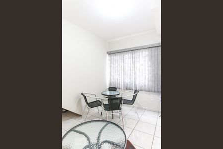 Sala de casa para alugar com 5 quartos, 170m² em Centro, São José dos Campos