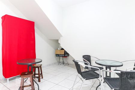 Sala de casa para alugar com 5 quartos, 170m² em Centro, São José dos Campos