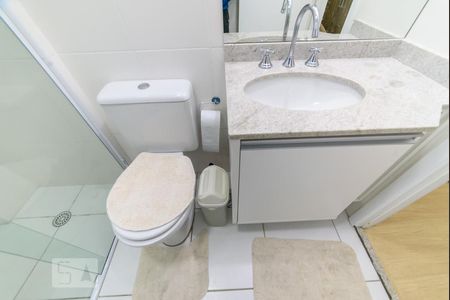 Apartamento para alugar com 63m², 2 quartos e 2 vagas Apartamento para alugar com 63m², 2 quartos e 2 vagasBanheiro da Suíte