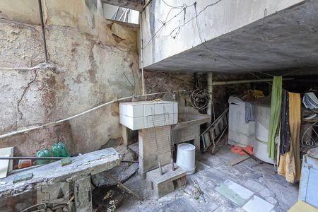 Casa à venda com 190m², 4 quartos e 1 vagaÁrea de serviço