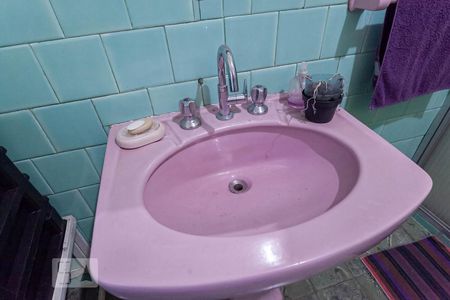 Casa à venda com 190m², 4 quartos e 1 vagaBanheiro social