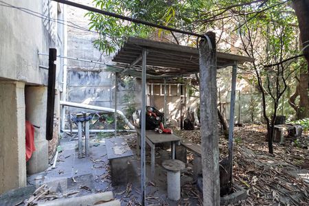 Casa à venda com 190m², 4 quartos e 1 vagaQuintal