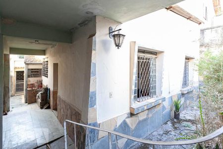 Casa à venda com 190m², 4 quartos e 1 vagaFachada