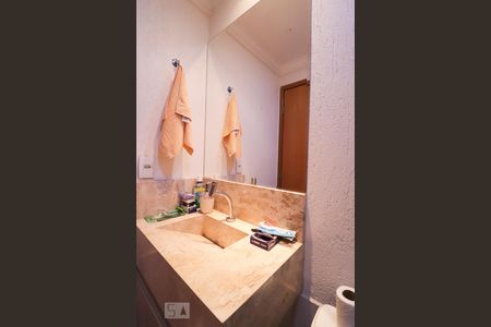 Apartamento para alugar com 78m², 3 quartos e 1 vagaBanheiro da suíte