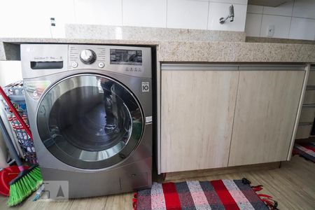 Apartamento para alugar com 78m², 3 quartos e 1 vagaÁrea de serviço