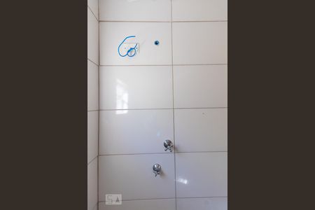 Casa à venda com 50m², 2 quartos e sem vaga Casa à venda com 50m², 2 quartos e sem vagaBanheiro