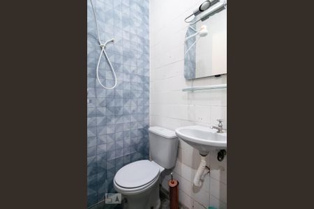 Banheiro Social de casa para alugar com 1 quarto, 45m² em Cidade Monções, São Paulo