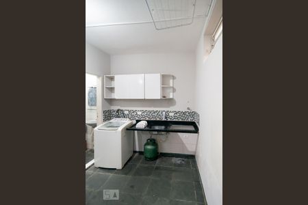 Cozinha de casa para alugar com 1 quarto, 45m² em Cidade Monções, São Paulo